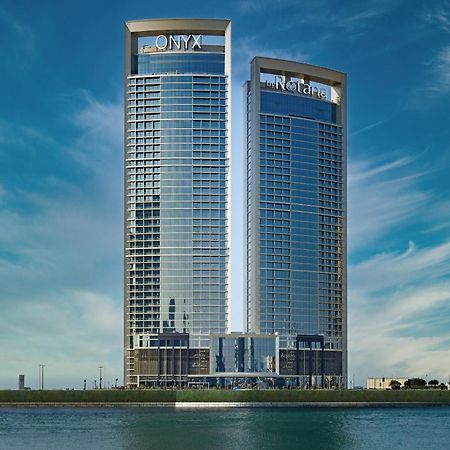 Onyx Rotana Hotel Manáma Kültér fotó The Ritz-Carlton, DIFC
