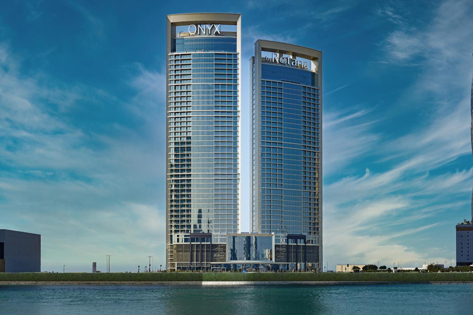 Onyx Rotana Hotel Manáma Kültér fotó The Ritz-Carlton, DIFC