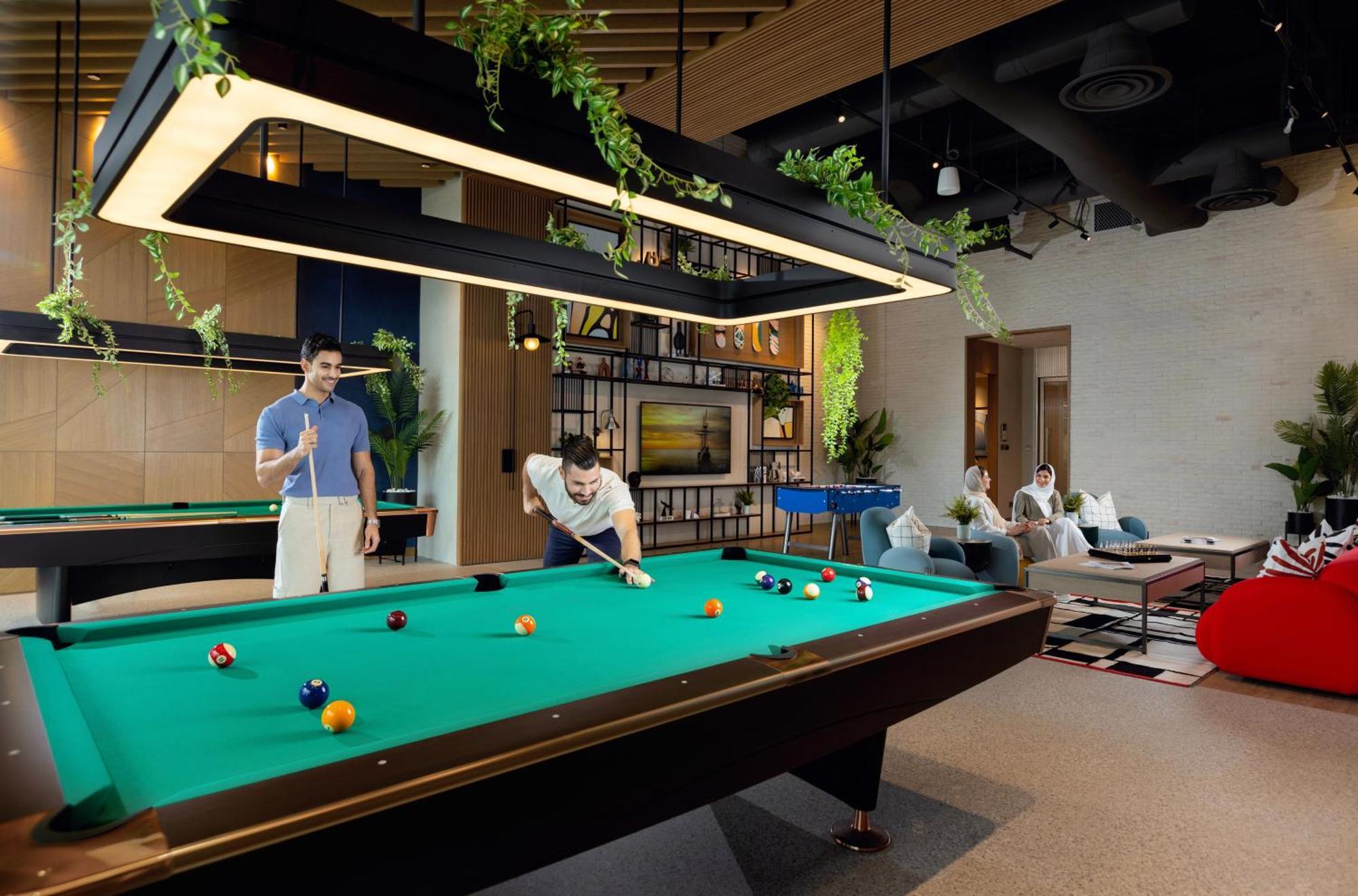 Onyx Rotana Hotel Manáma Kültér fotó The Billiard Room
